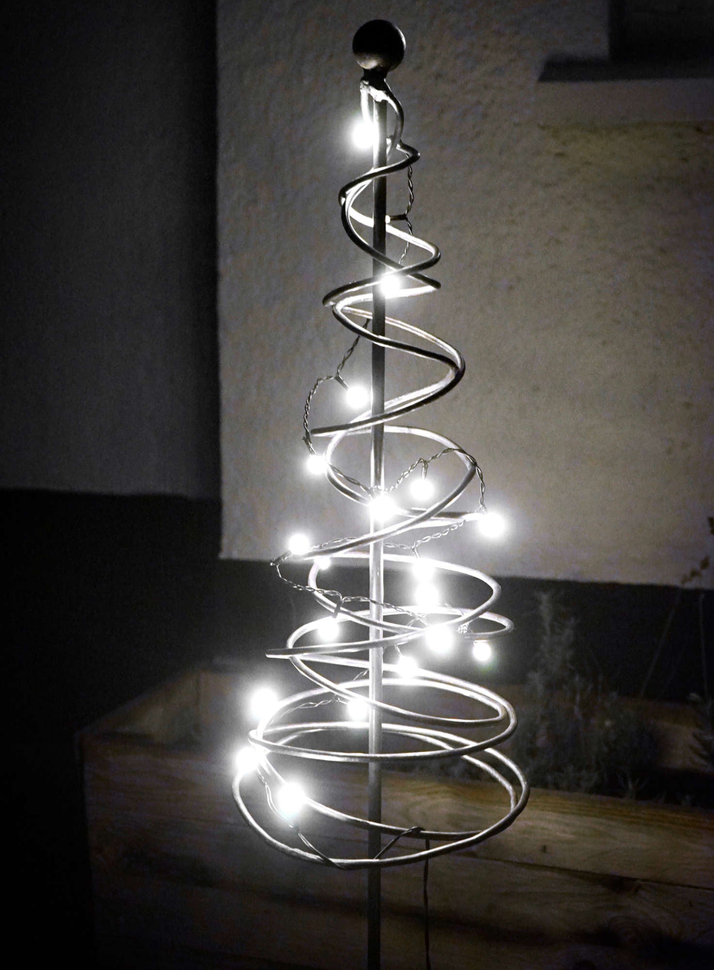 Metal Tree garden art sculpture image 6